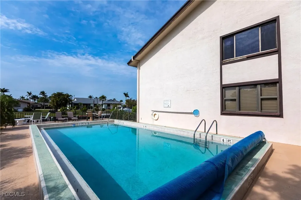 4914 Tudor Drive Cape Coral FL 33904