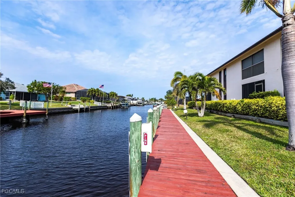 4914 Tudor Drive Cape Coral FL 33904