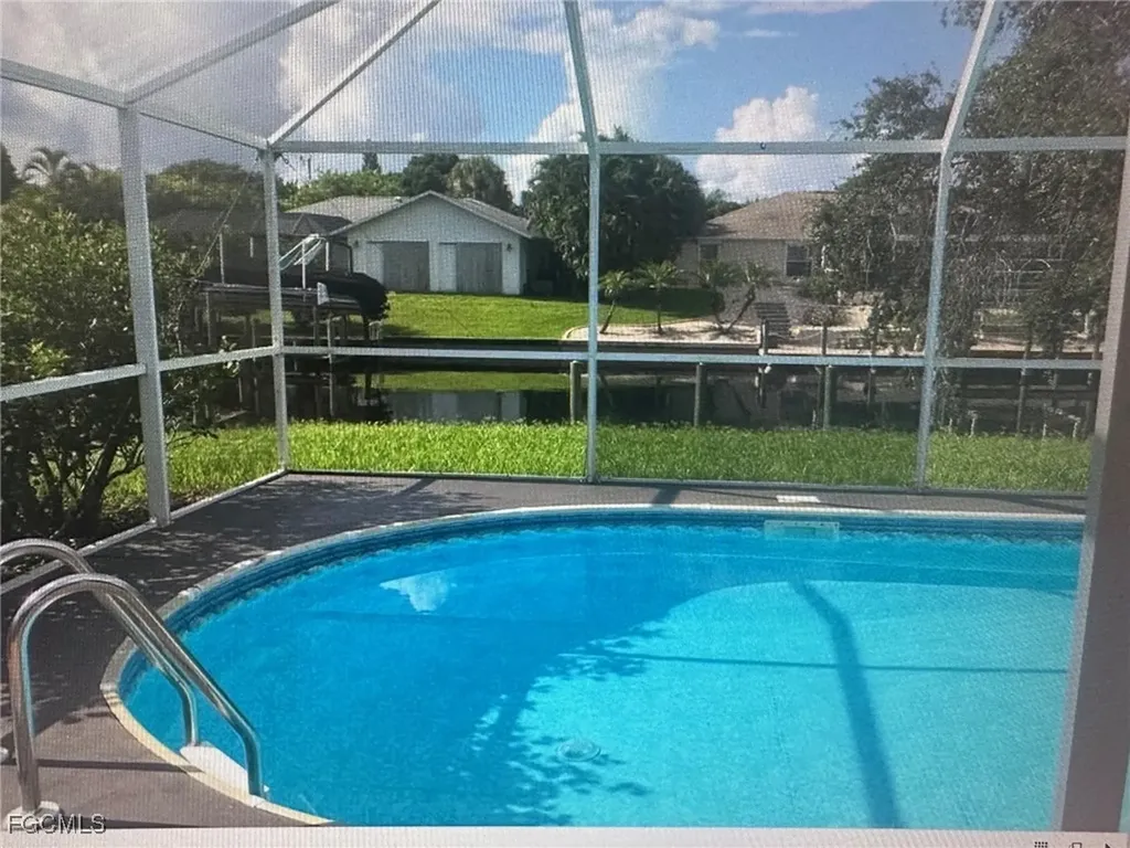 1718 SE 15th Terrace Cape Coral FL 33990