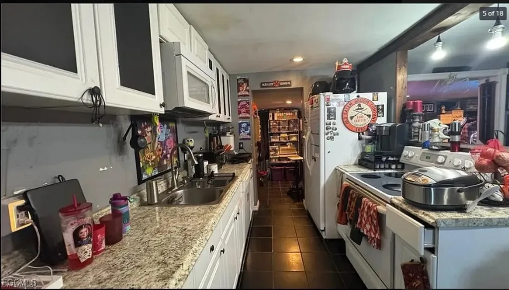 2184 Coronet Street Fort Myers FL 33907