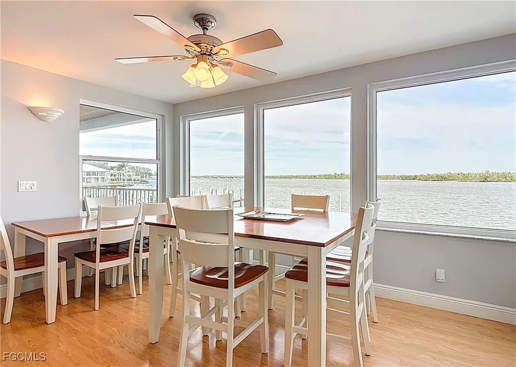 383 Seminole Way Fort Myers Beach FL 33931