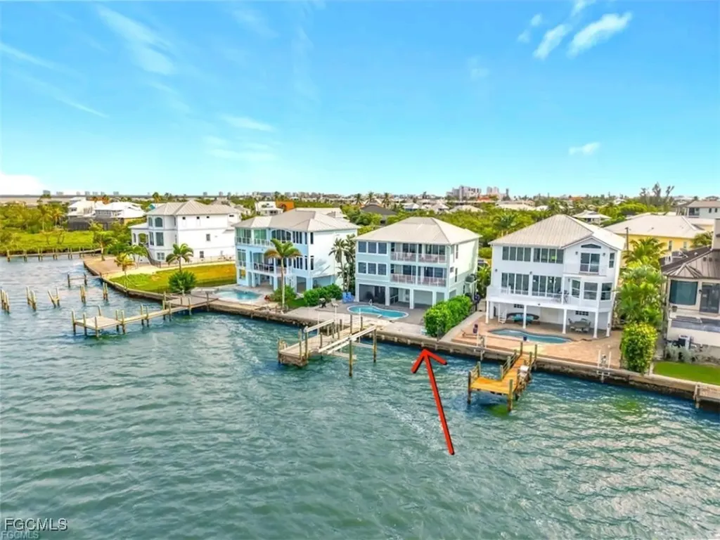 383 Seminole Way Fort Myers Beach FL 33931