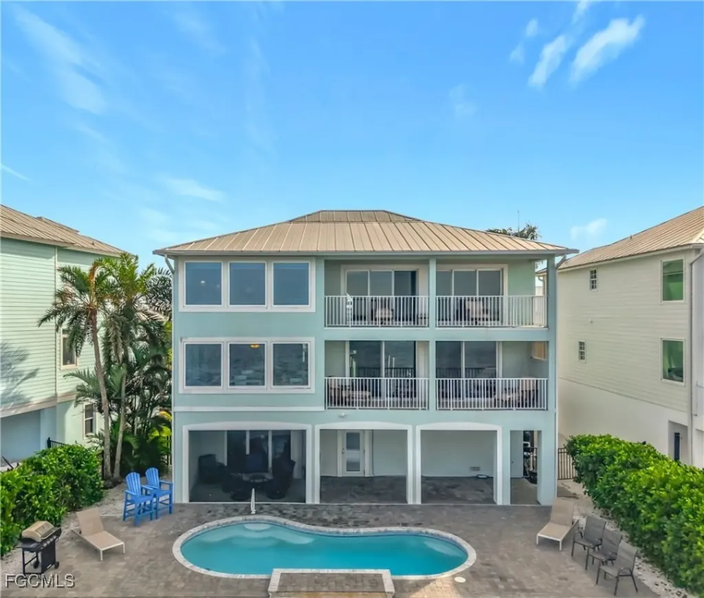 383 Seminole Way Fort Myers Beach FL 33931