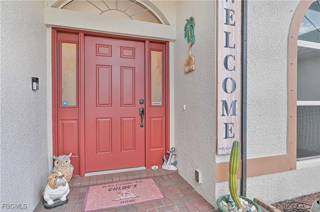 1605 NW 43rd Avenue Cape Coral FL 33993