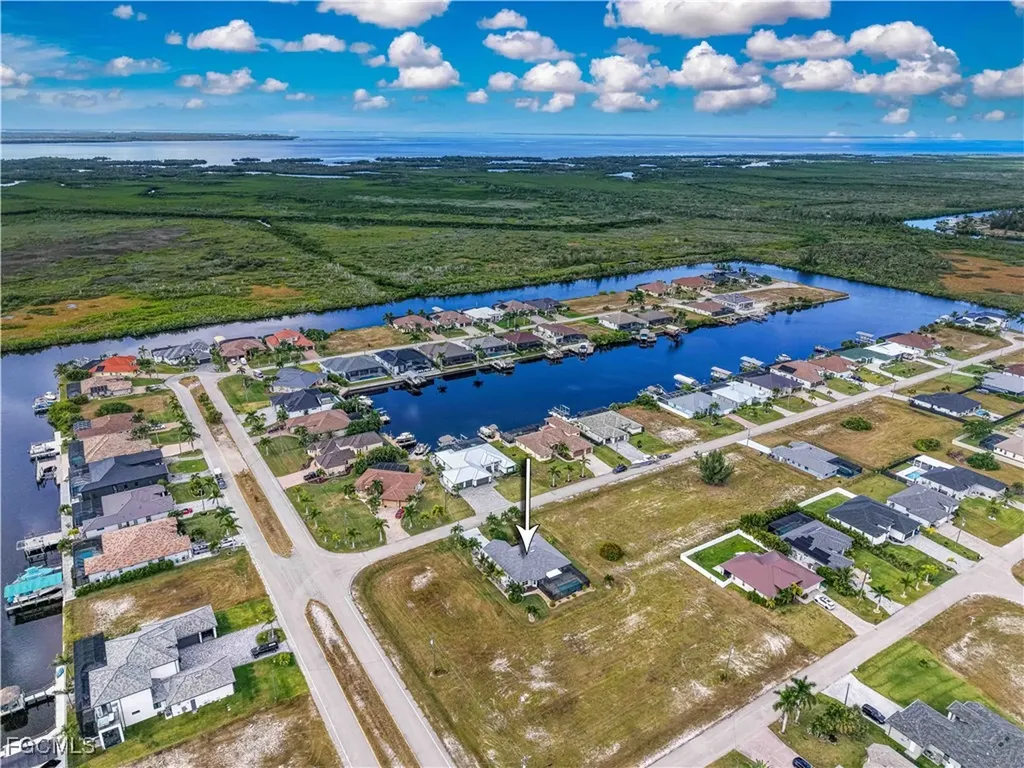 1605 NW 43rd Avenue Cape Coral FL 33993