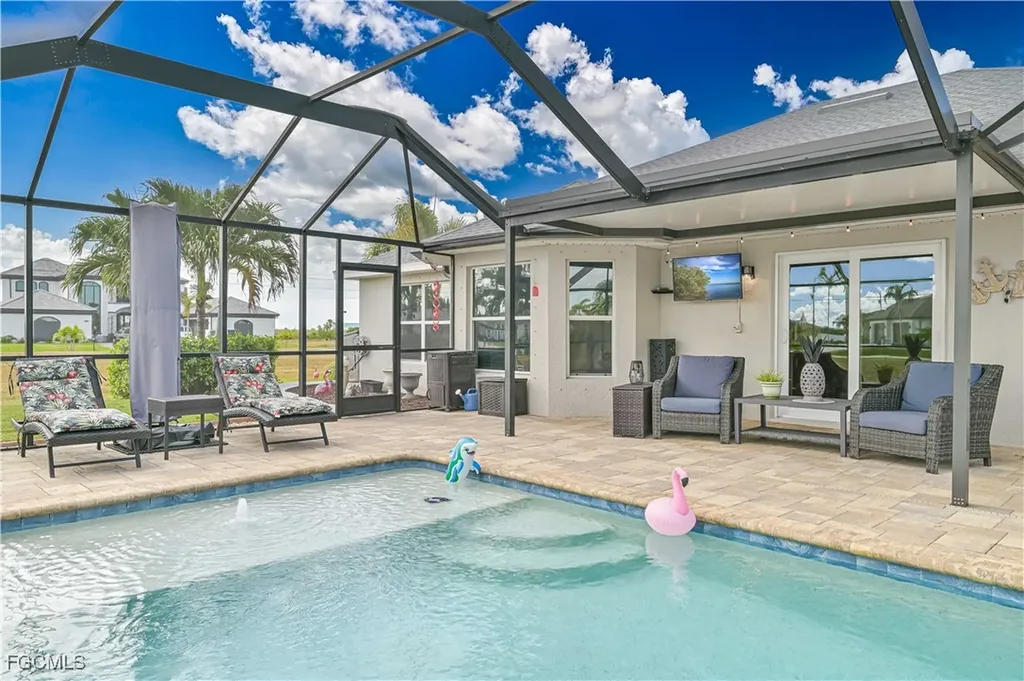1605 NW 43rd Avenue Cape Coral FL 33993