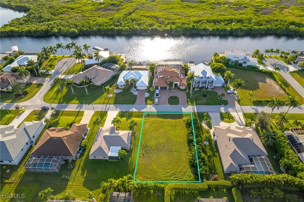 2811 SW 29th Court Cape Coral FL 33914