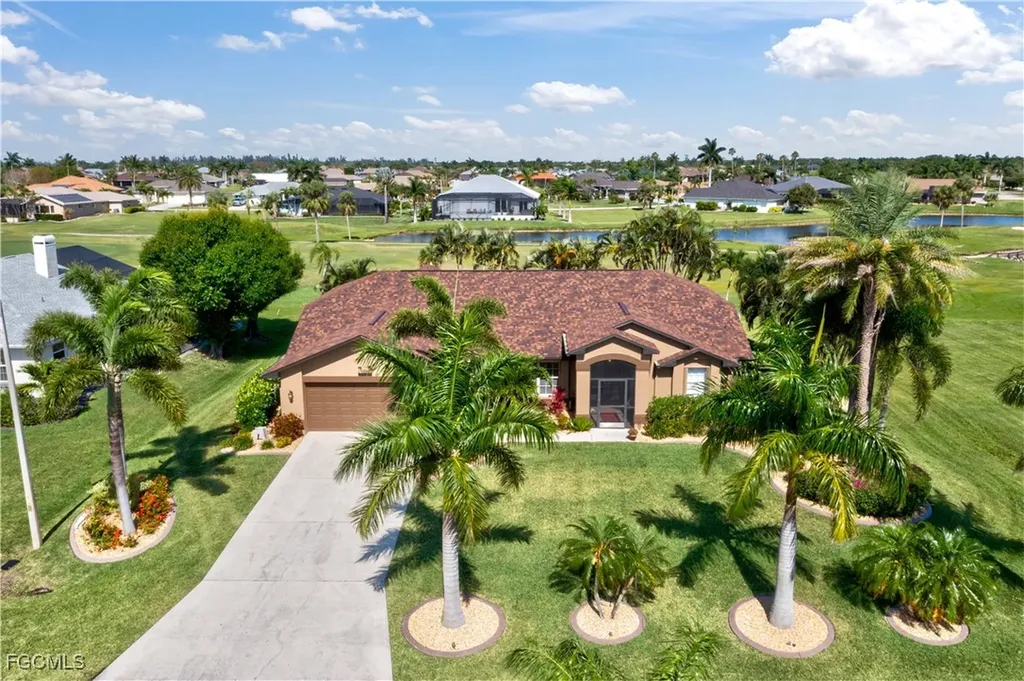 Cape Coral FL, 11886 Royal Tee Circle
