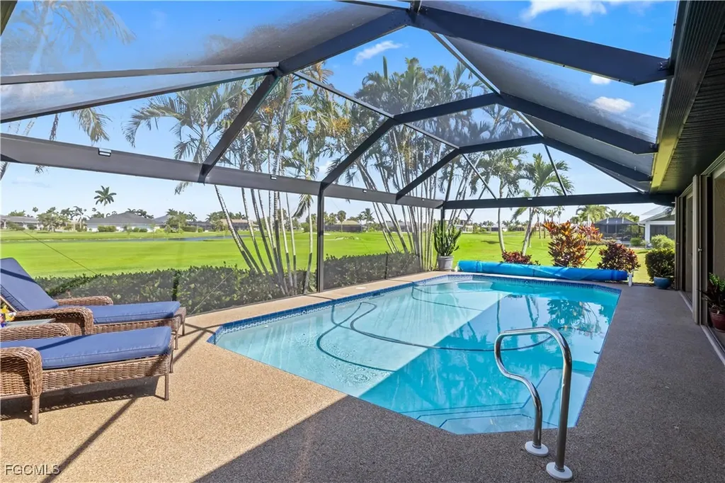 11886 Royal Tee Circle Cape Coral FL 33991