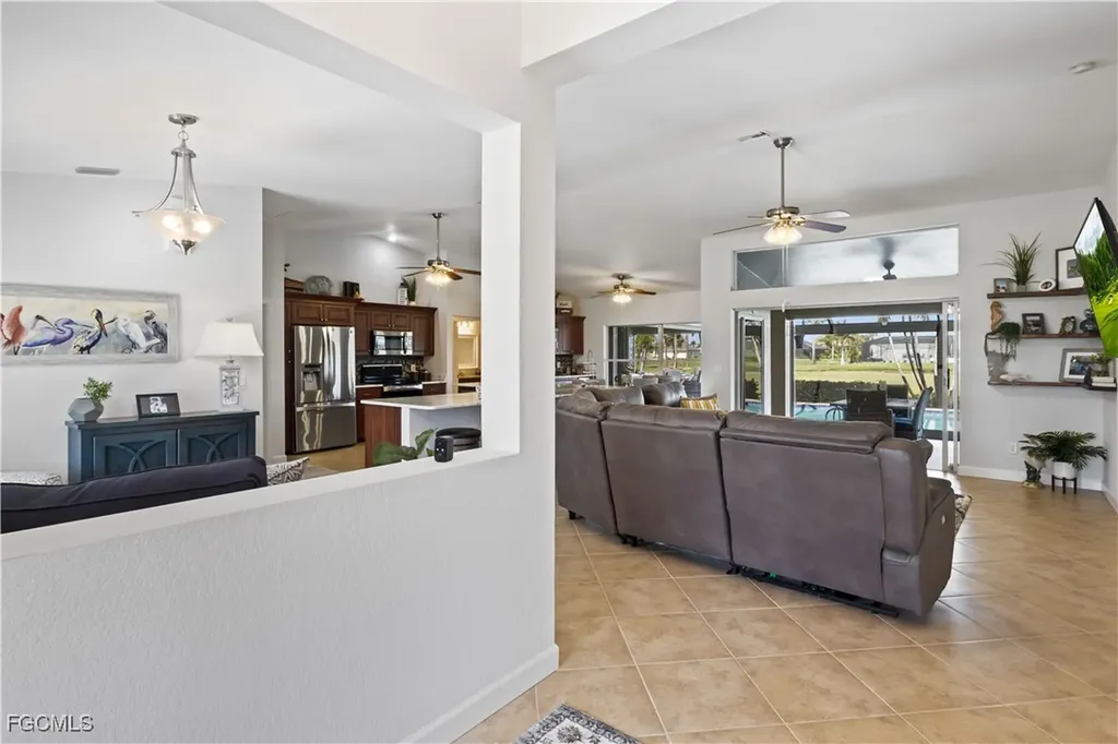 11886 Royal Tee Circle Cape Coral FL 33991