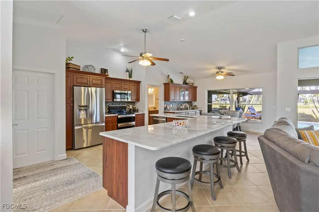 11886 Royal Tee Circle Cape Coral FL 33991