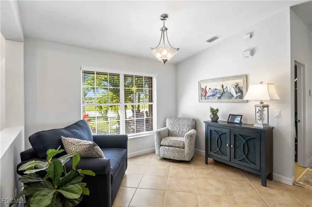 11886 Royal Tee Circle Cape Coral FL 33991