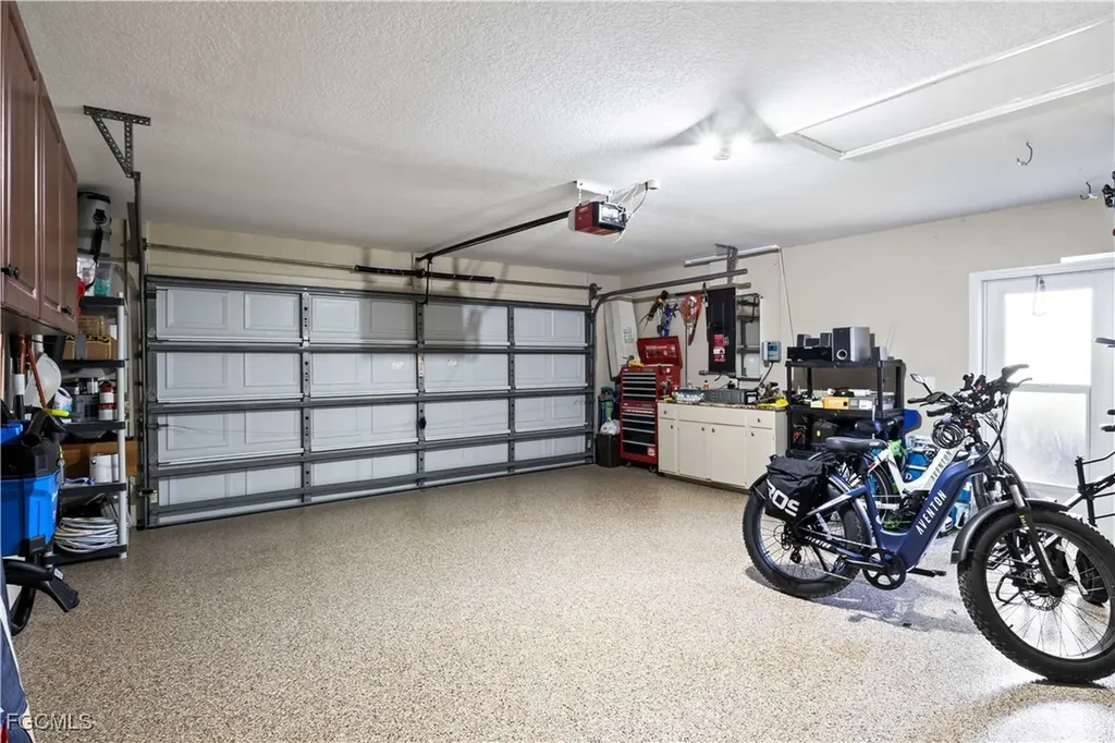 11886 Royal Tee Circle Cape Coral FL 33991