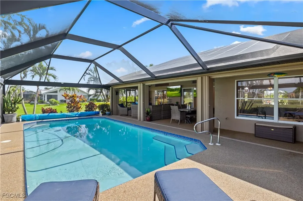 11886 Royal Tee Circle Cape Coral FL 33991