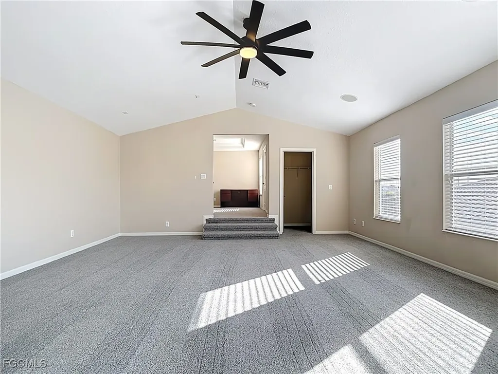 2798 Via Piazza Loop Fort Myers FL 33905