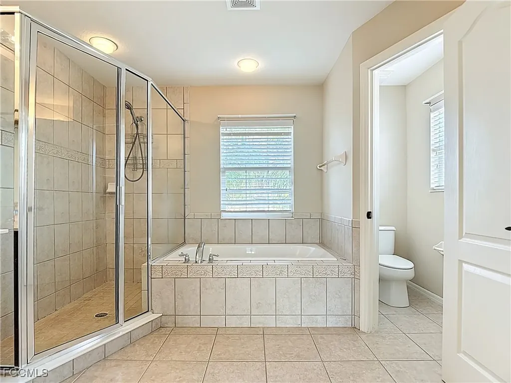 2798 Via Piazza Loop Fort Myers FL 33905