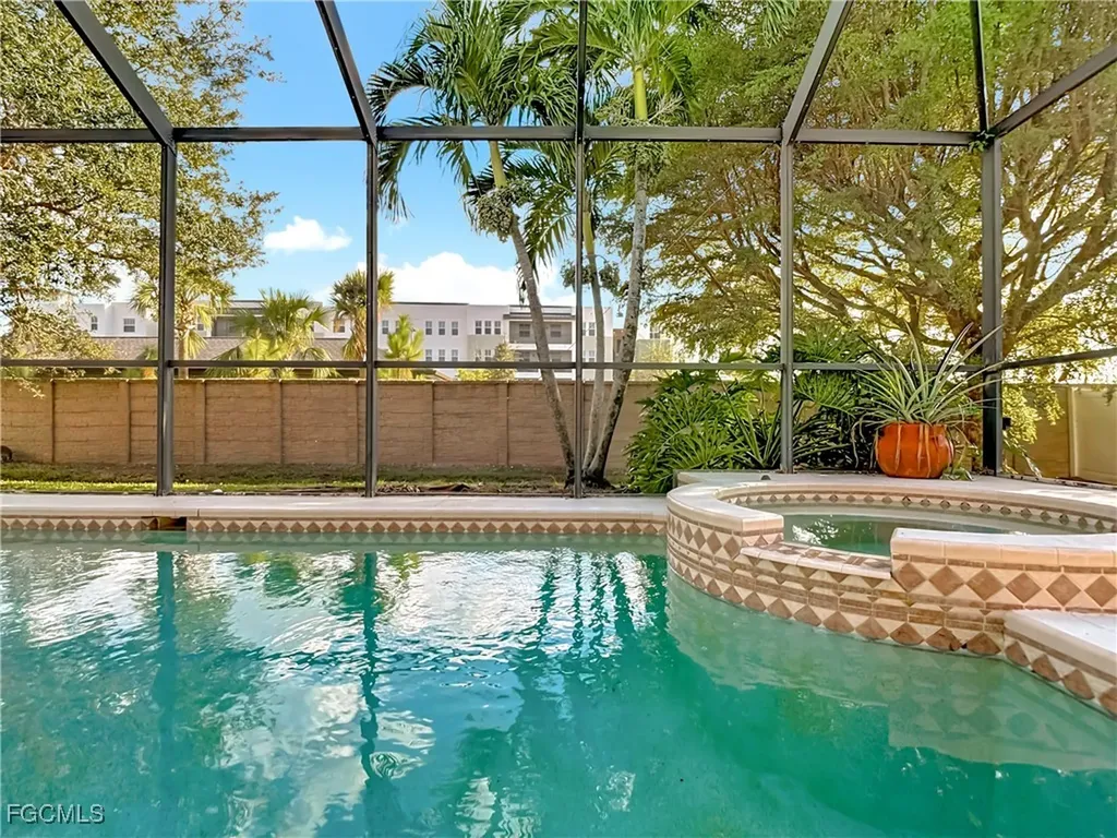 2798 Via Piazza Loop Fort Myers FL 33905