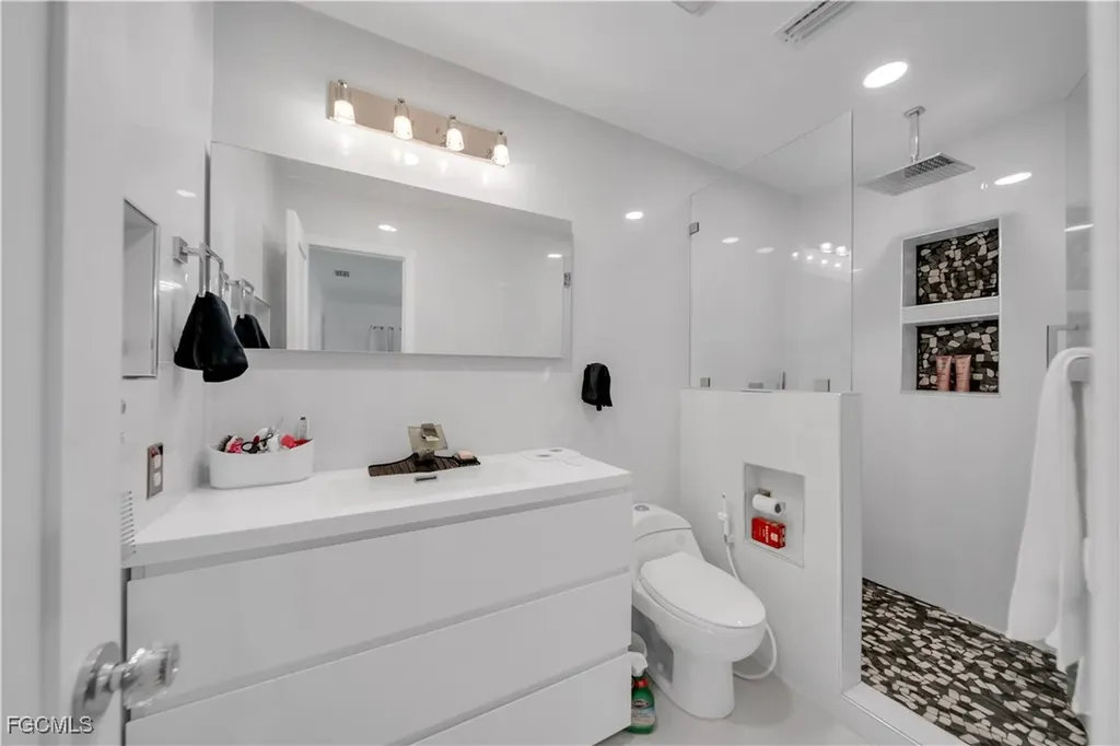 614 Carolina Avenue Fort Myers FL 33905