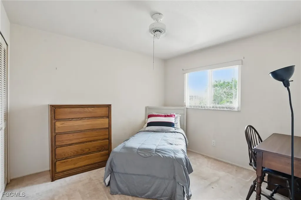 1105 SE 17th Terrace Cape Coral FL 33990