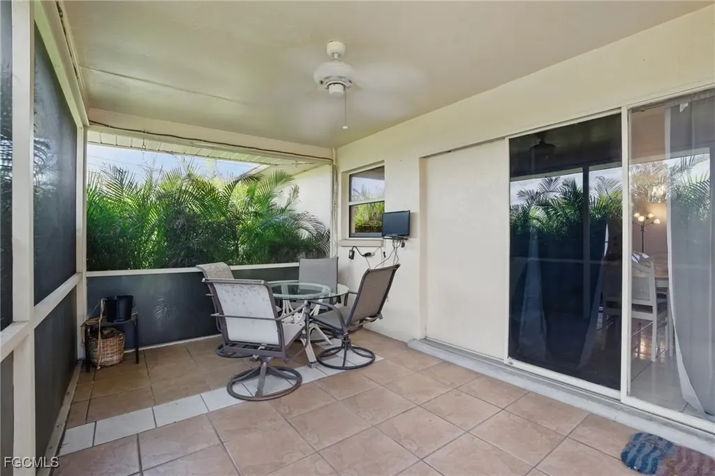 1105 SE 17th Terrace Cape Coral FL 33990