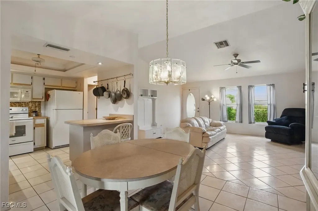1105 SE 17th Terrace Cape Coral FL 33990