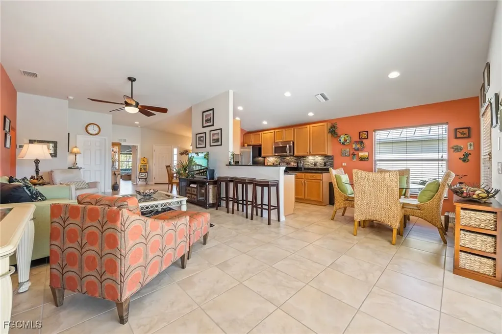 2542 Greendale Place Cape Coral FL 33991