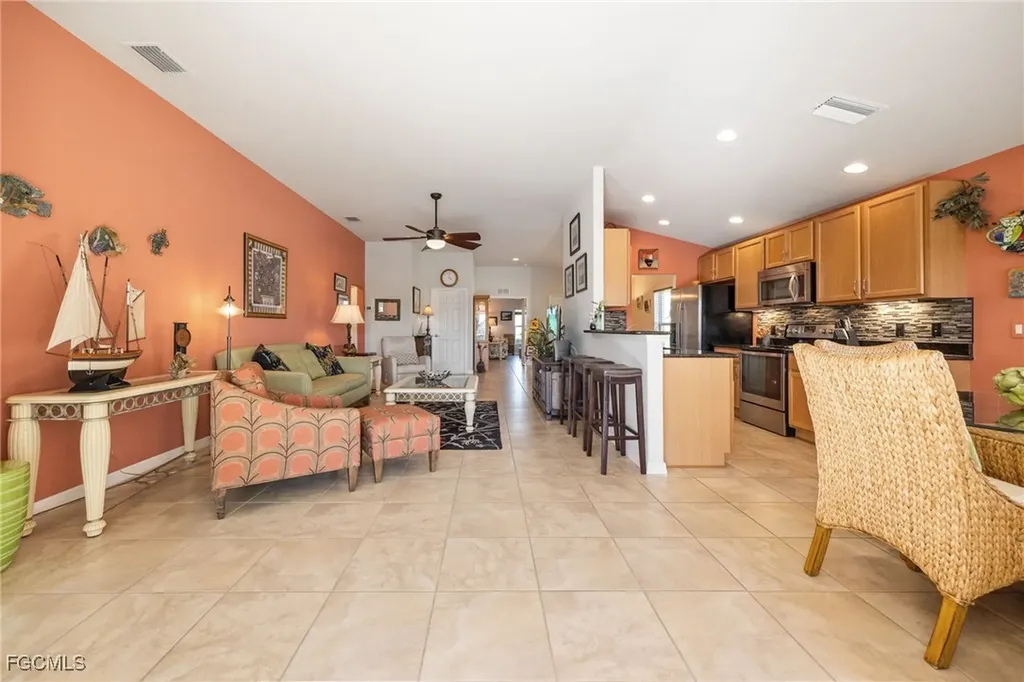 2542 Greendale Place Cape Coral FL 33991