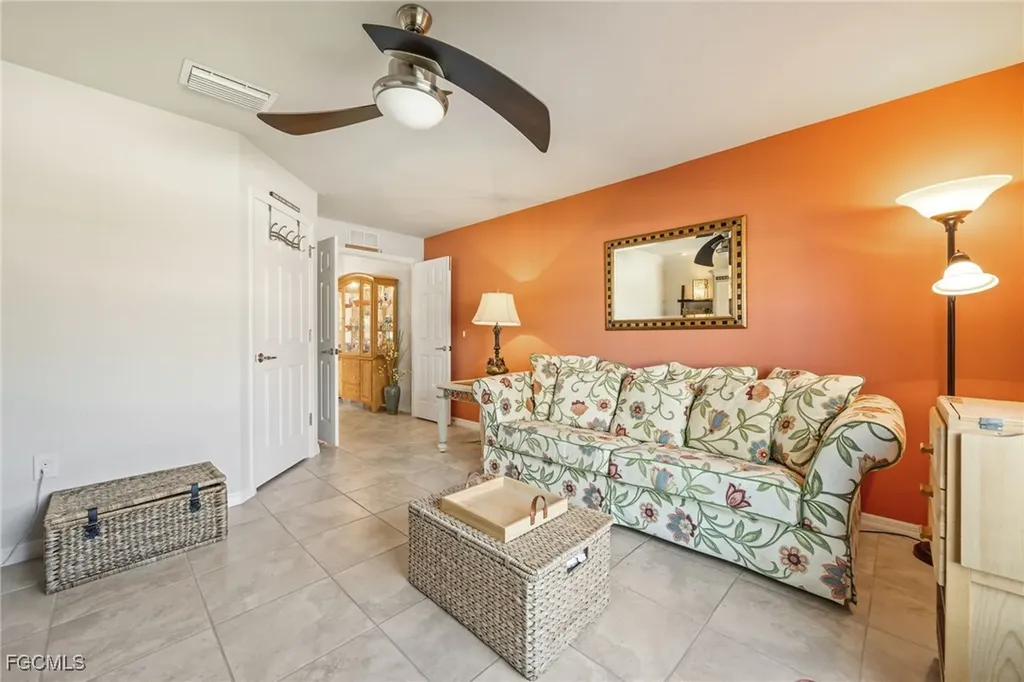 2542 Greendale Place Cape Coral FL 33991