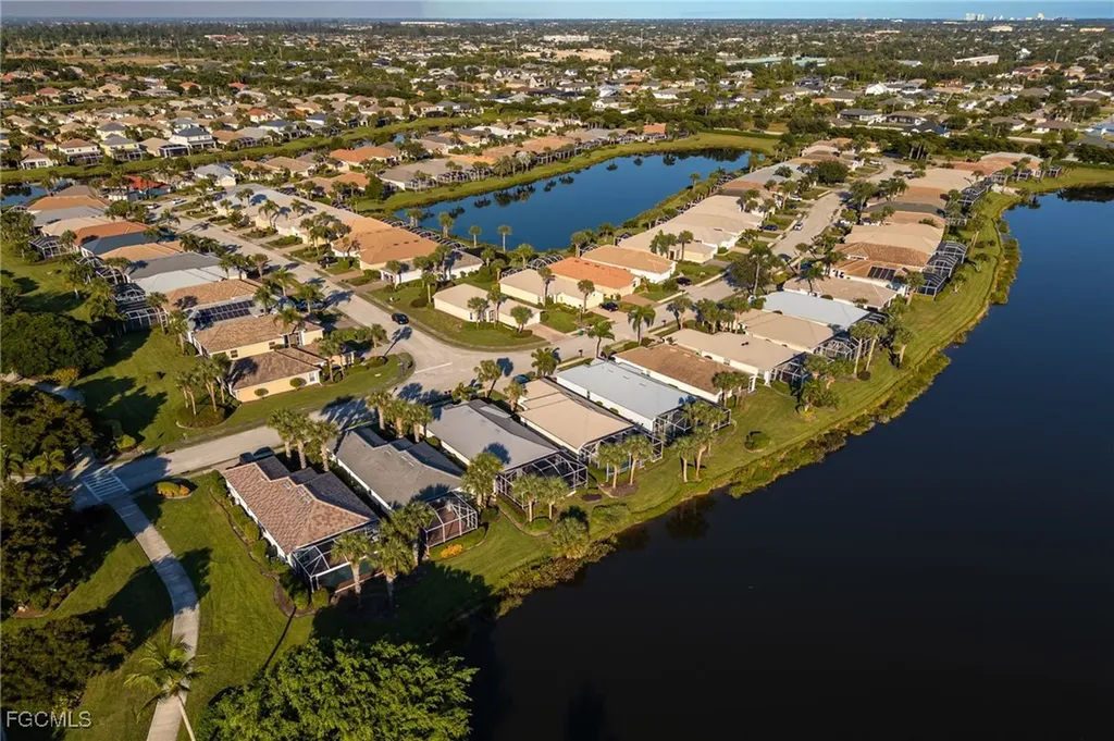 2542 Greendale Place Cape Coral FL 33991