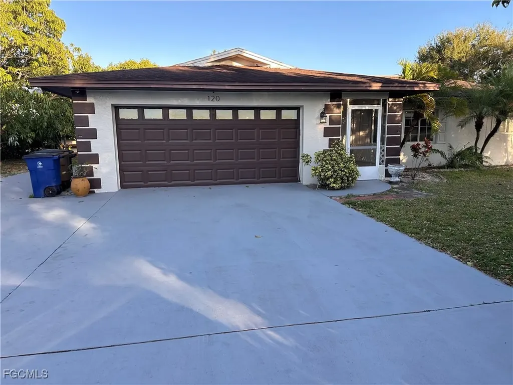 120 Rowland Road Lehigh Acres FL 33936