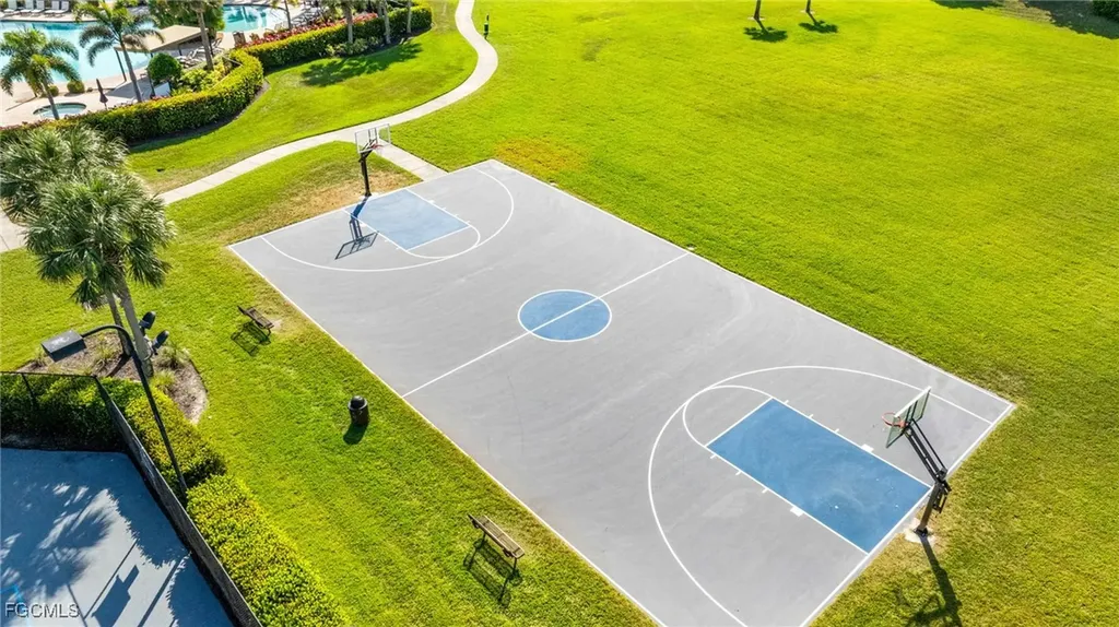 11196 Sand Pine Court Fort Myers FL 33913