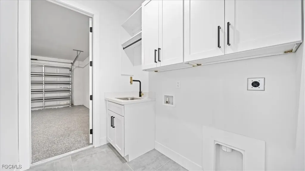 4127 NW 36th Place Cape Coral FL 33993
