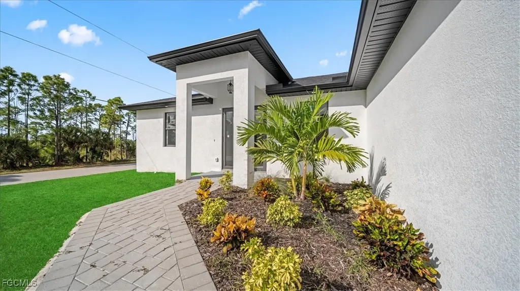 4127 NW 36th Place Cape Coral FL 33993