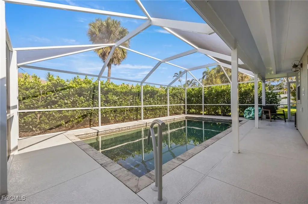 5128 York Court Cape Coral FL 33904