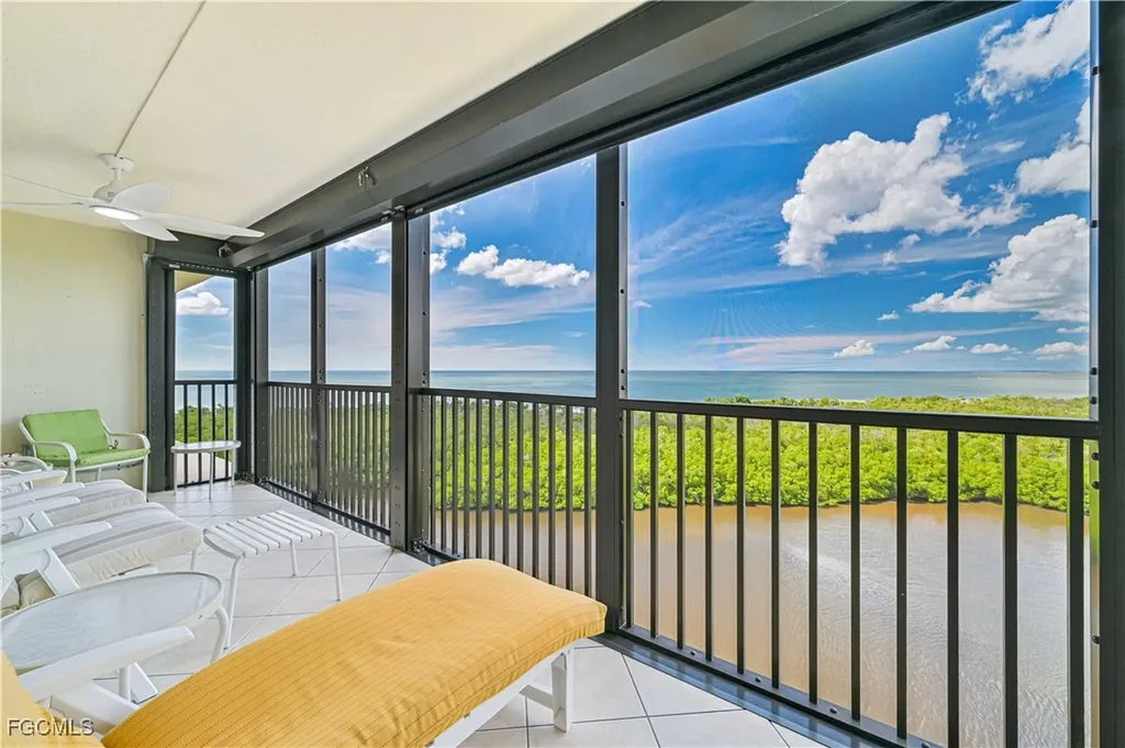 15 Bluebill Avenue Naples FL 34108