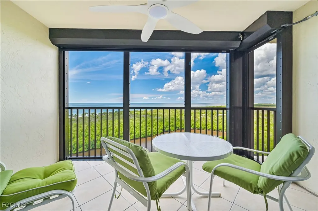 15 Bluebill Avenue Naples FL 34108