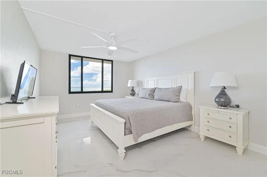15 Bluebill Avenue Naples FL 34108