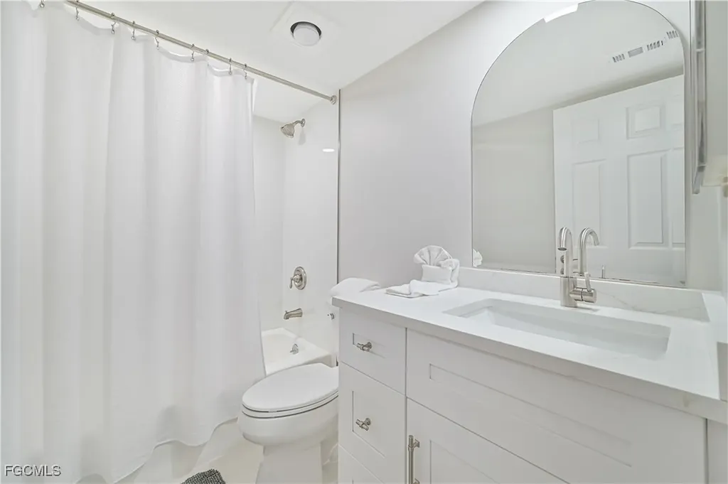 15 Bluebill Avenue Naples FL 34108