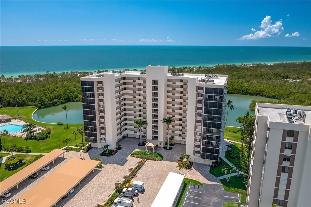 15 Bluebill Avenue Naples FL 34108