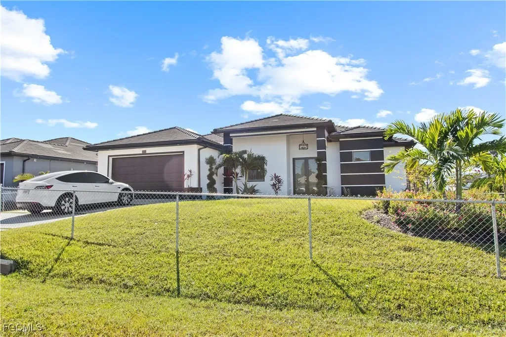 2919 8th Street W Lehigh Acres FL 33971