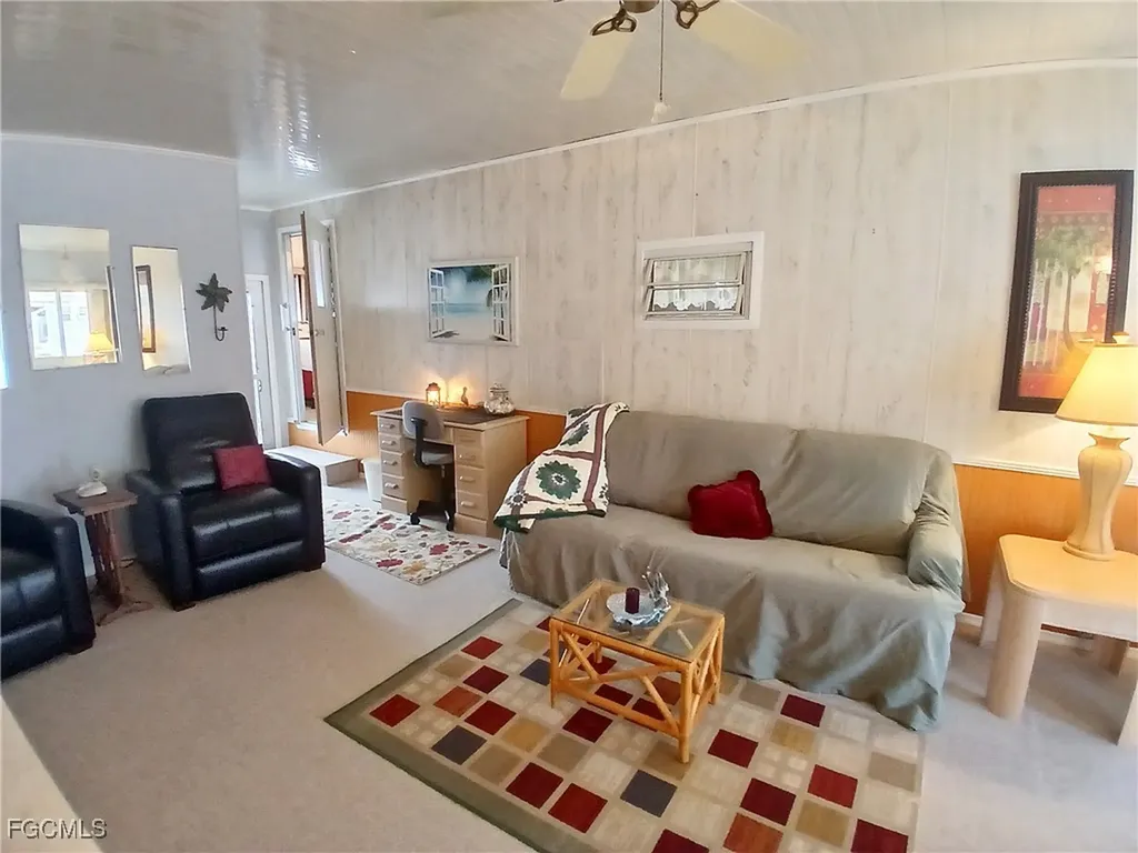 18 Fountain View Boulevard North Fort Myers FL 33903