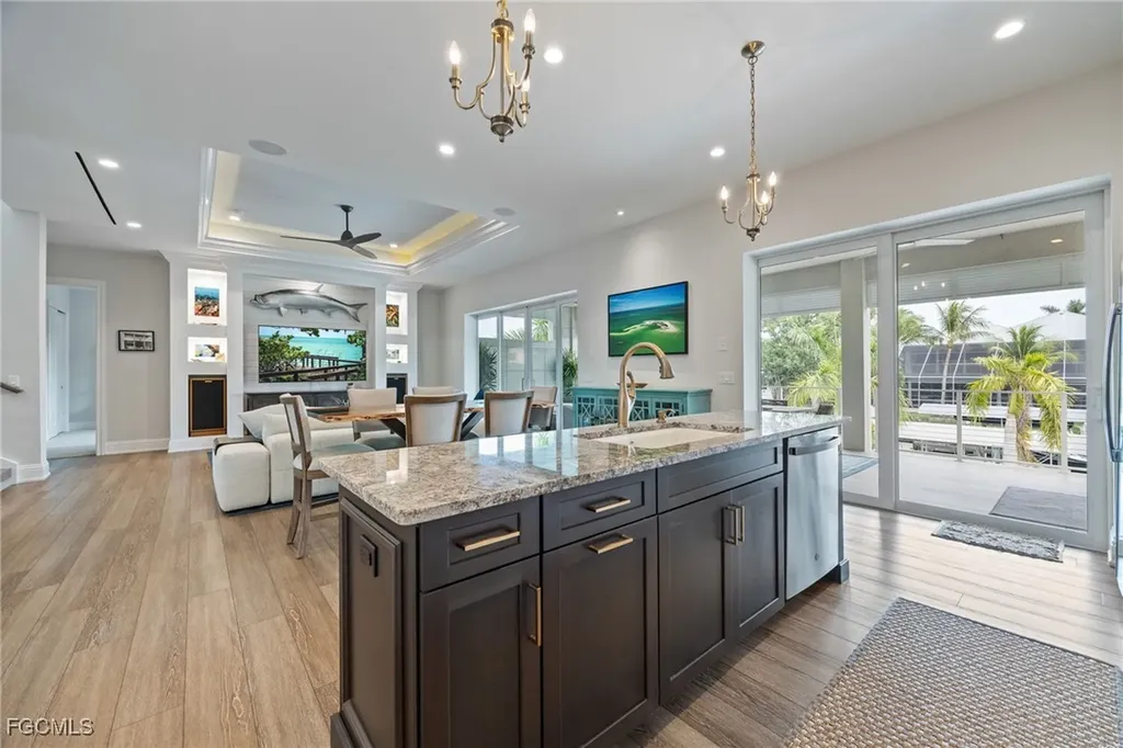 6521 Jacobs Drive Fort Myers FL 33908