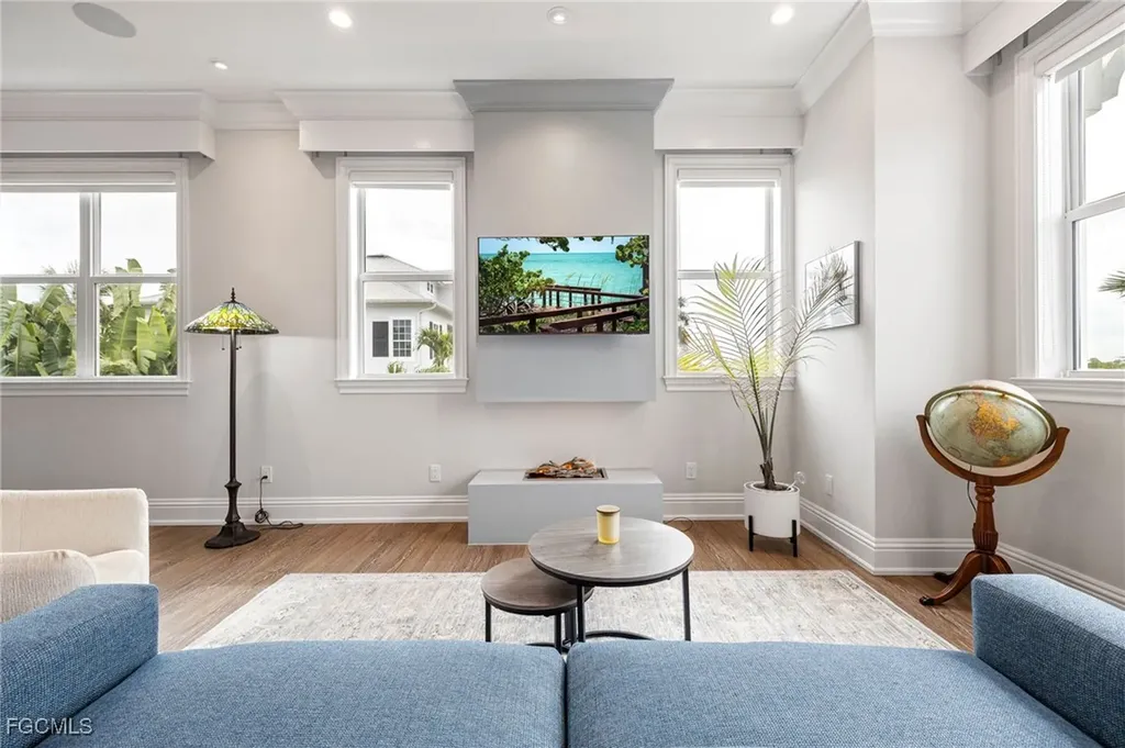 6521 Jacobs Drive Fort Myers FL 33908