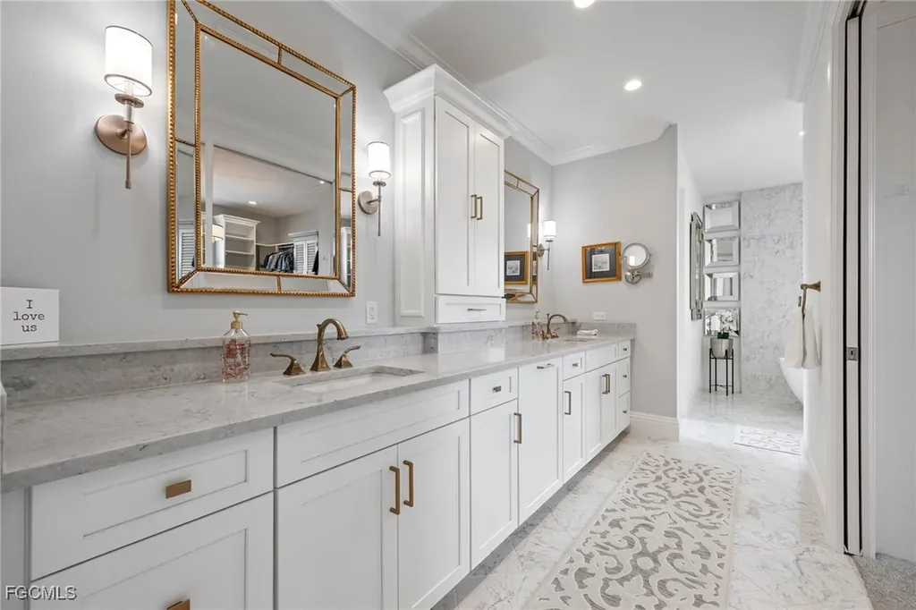 6521 Jacobs Drive Fort Myers FL 33908