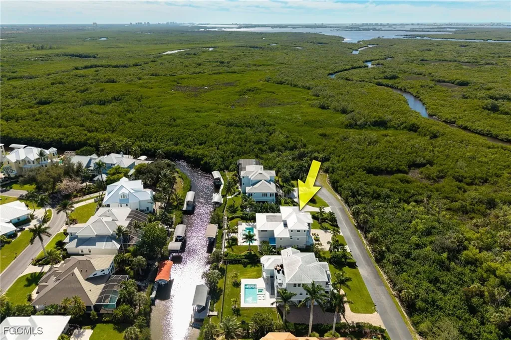 6521 Jacobs Drive Fort Myers FL 33908