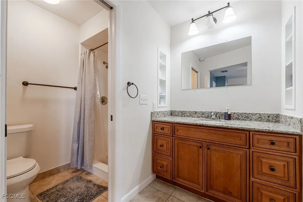 3001 SW 2nd Court Cape Coral FL 33914