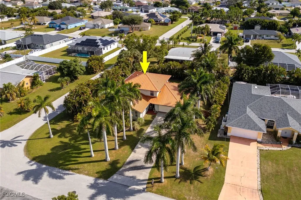 3001 SW 2nd Court Cape Coral FL 33914