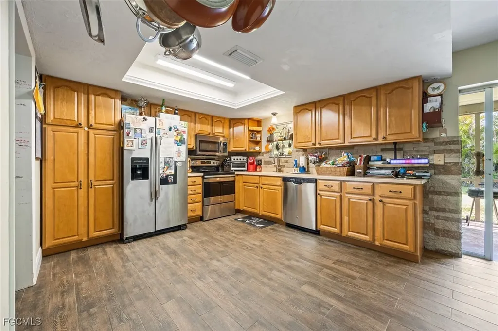 3001 SW 2nd Court Cape Coral FL 33914