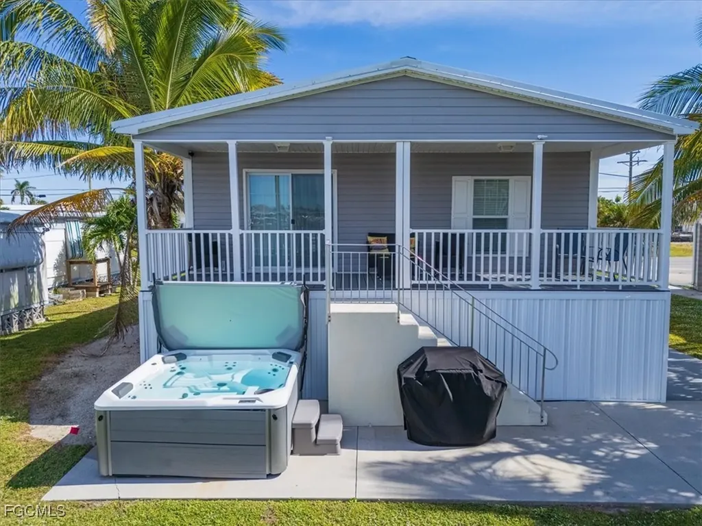 2801 York Road St. James City FL 33956