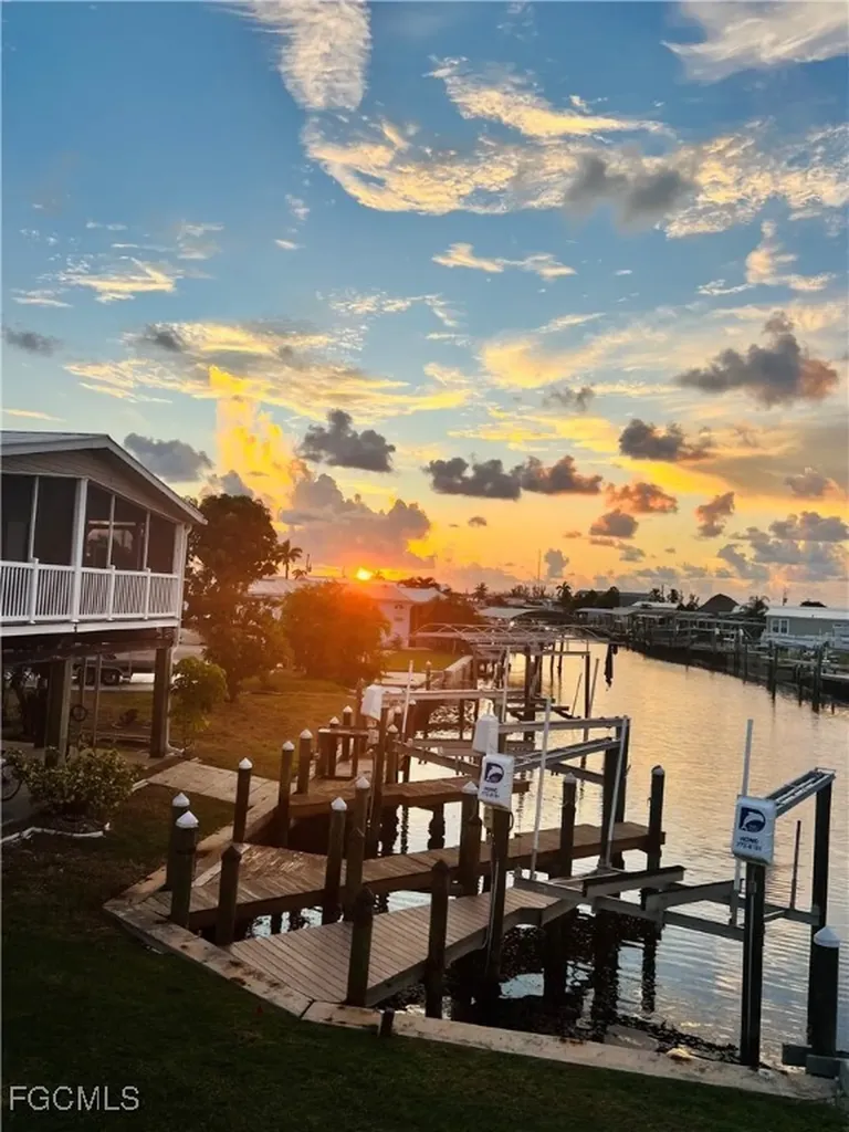 2801 York Road St. James City FL 33956